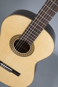 Raimundo 118 Spruce 