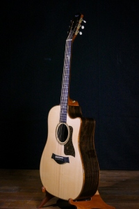 TAYLOR 710CE LUTZ SPRUCE TOP