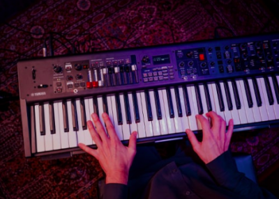 Yamaha Yc61 Pianoforte Elettrico Da Palco