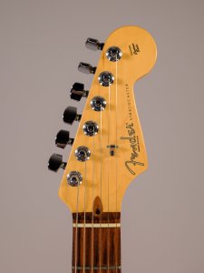 FENDER STRATO AM STANDARD USATA