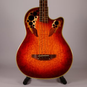 OVATION BASS CELEBRITY DELUXE USATO