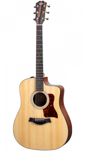 TAYLOR 210CE PLUS  DREADNOUGHT