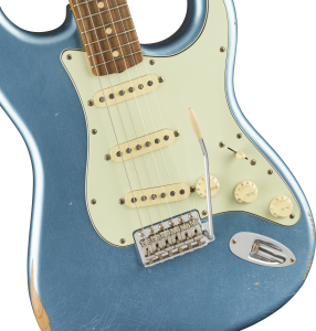 Fender Vintera Road Worn 60S Stratocaster Lake Placid Blue
