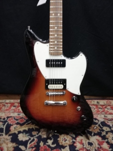 Fender Powercaster Pau Ferro 3Colour Sunburst Ex Demo