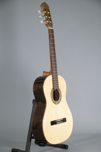 Raimundo 118 Spruce 