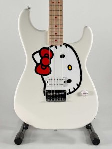 Squier Hello Kitty Pink Stratocaster with Gig Bag