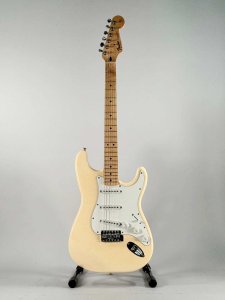 FENDER STRATO AM TRADITIONAL USATA