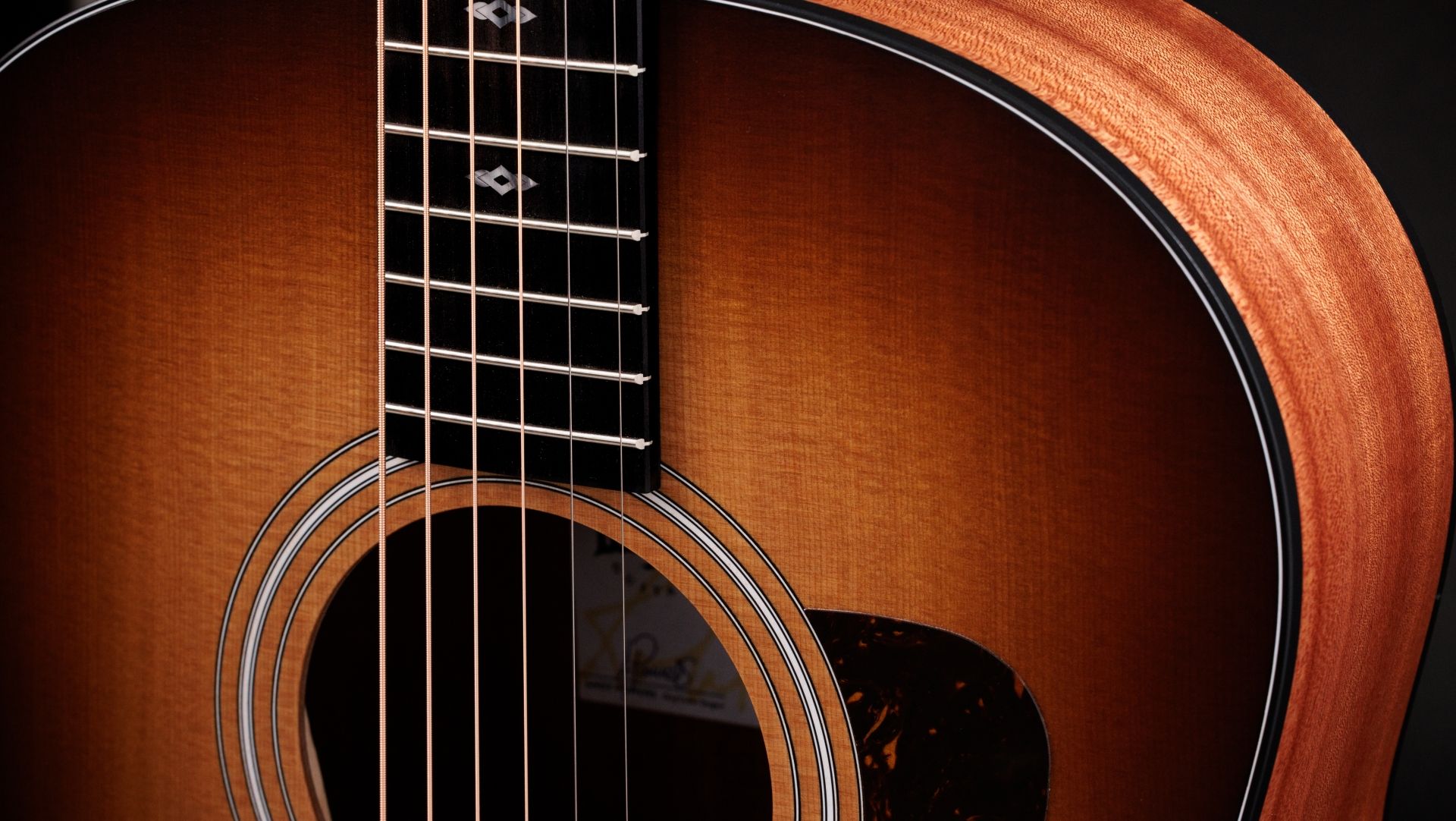 Taylor Sunset Boulevard 117E SEB Sapele Spruce