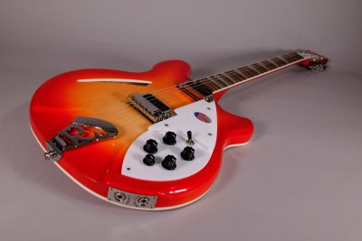 Rickenbacker 360 Fireglo