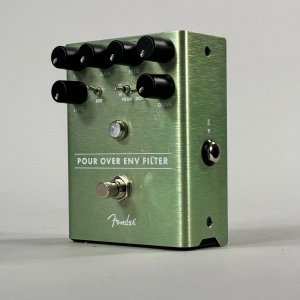 FENDER POUR OVER ENVELOPE FILTER USATO