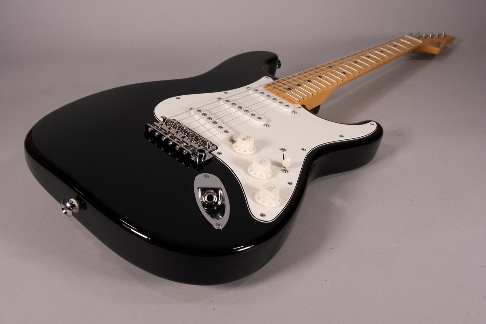 Suhr Classic s black mp sss